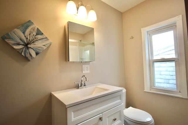 462 Brook St, Dighton, MA 02715