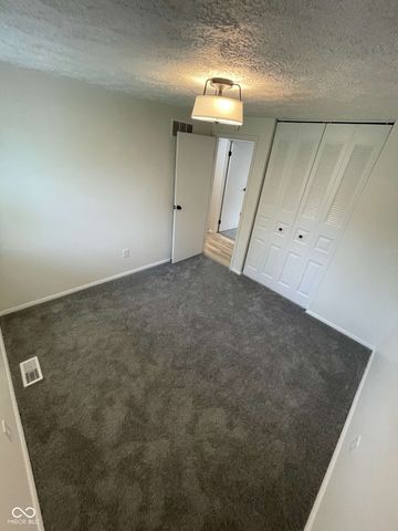 7502 Turnberry Court, Indianapolis, IN 46237