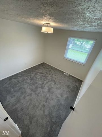 7502 Turnberry Court, Indianapolis, IN 46237