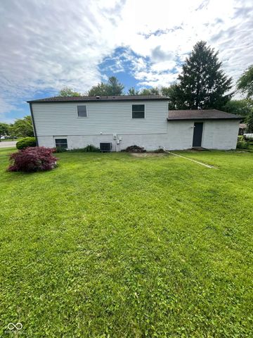 7502 Turnberry Court, Indianapolis, IN 46237