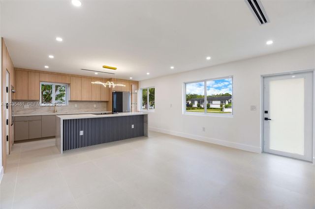 20120 SW 117th Court, Miami, FL 33177