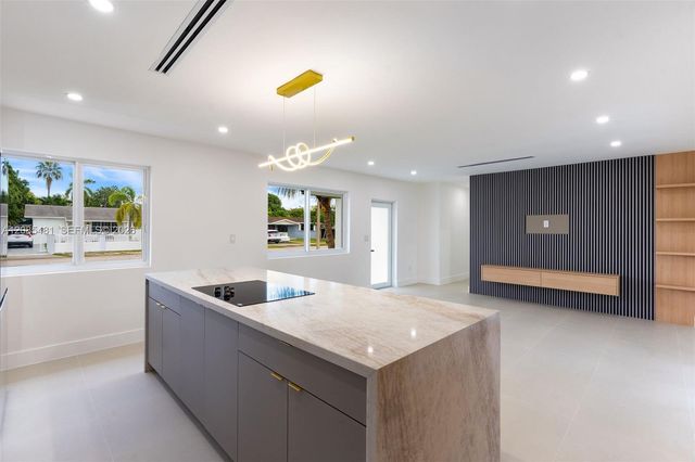 20120 SW 117th Court, Miami, FL 33177