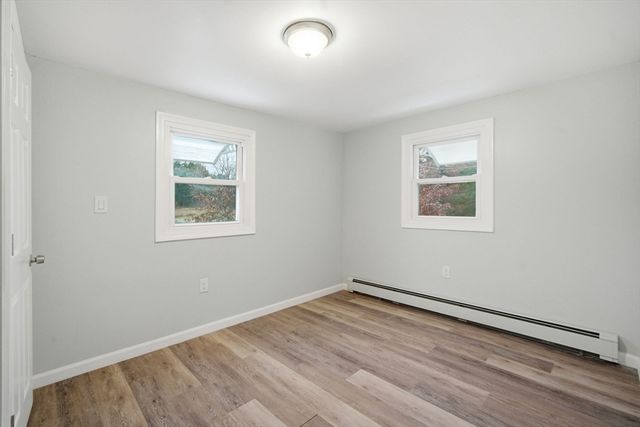 45 Jaeger Dr, Westfield, MA 01085