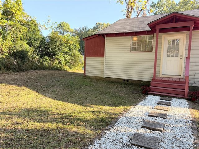 215 Montgomery Street, Clarksville, AR 72830