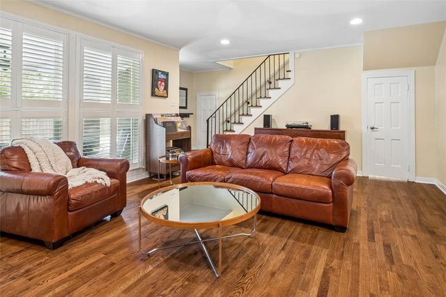 311 Paulus Avenue, Dallas, TX 75214