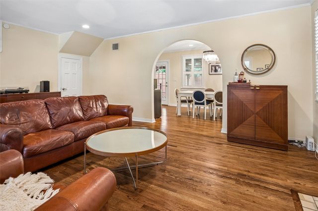311 Paulus Avenue, Dallas, TX 75214