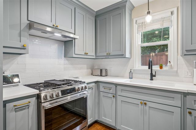 311 Paulus Avenue, Dallas, TX 75214