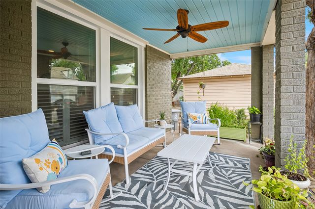 311 Paulus Avenue, Dallas, TX 75214