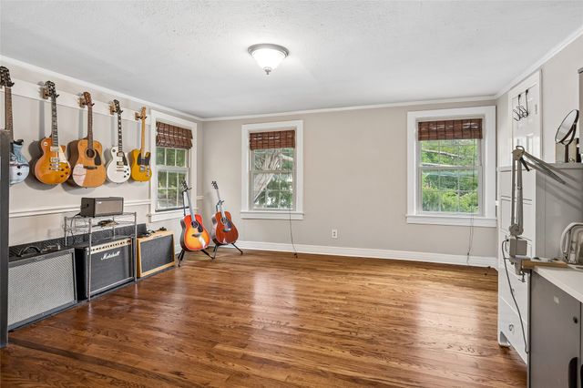 311 Paulus Avenue, Dallas, TX 75214