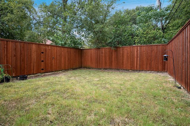 311 Paulus Avenue, Dallas, TX 75214