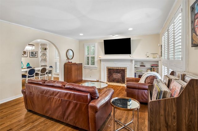 311 Paulus Avenue, Dallas, TX 75214