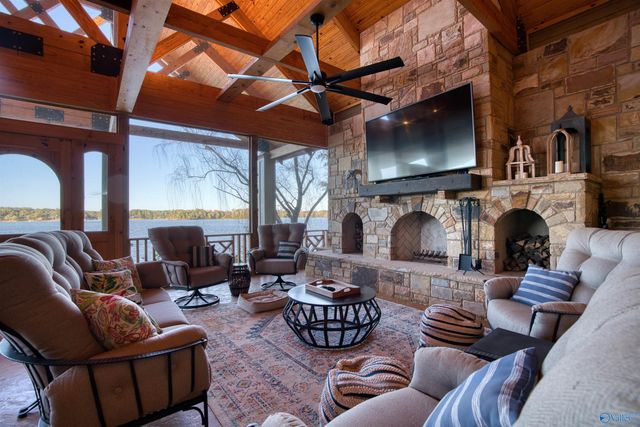 144 County Road 919, Leesburg, AL 35983