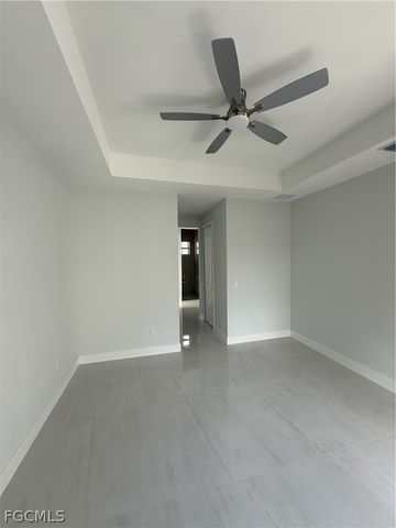 3705 36th ST SW, Lehigh Acres, FL 33976