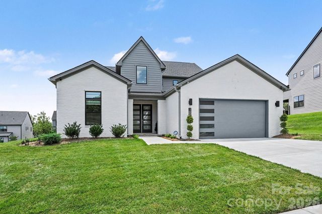 16019 Watts Creek Road, Huntersville, NC 28078
