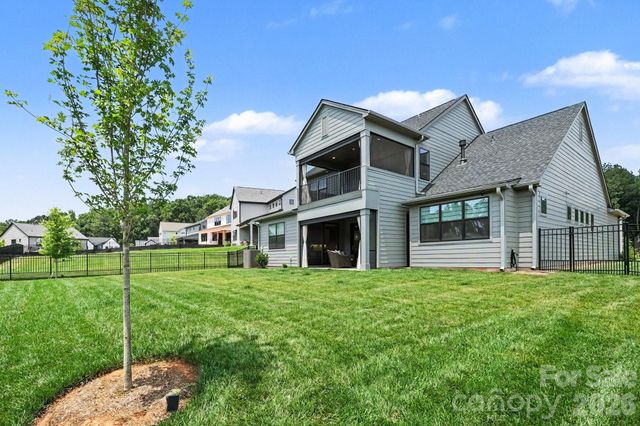 16019 Watts Creek Road, Huntersville, NC 28078