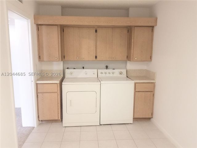 2621 Village Blvd 102, West Palm Beach, FL 33409