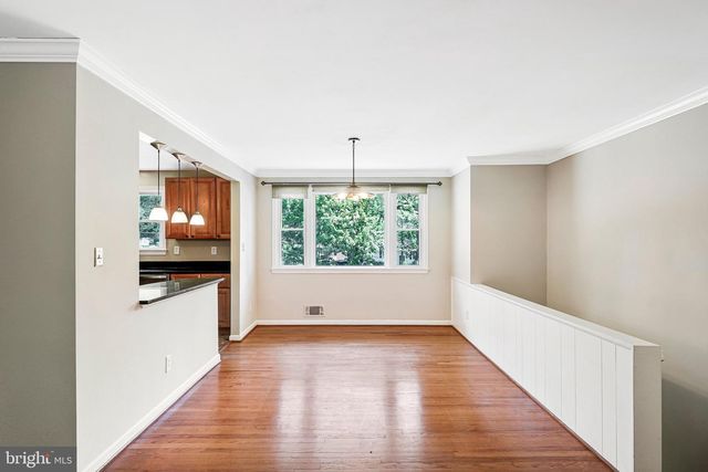 7500 LONG PINE DR, Springfield, VA 22151