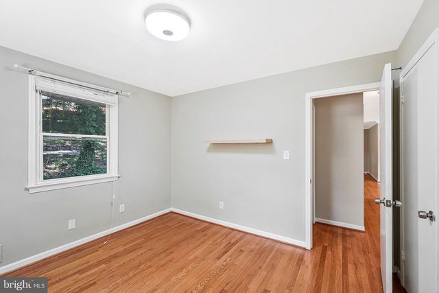 7500 LONG PINE DR, Springfield, VA 22151