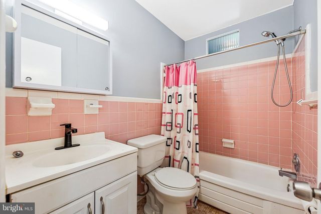 7500 LONG PINE DR, Springfield, VA 22151