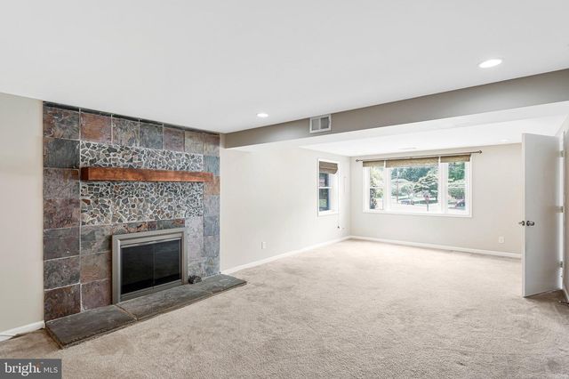 7500 LONG PINE DR, Springfield, VA 22151