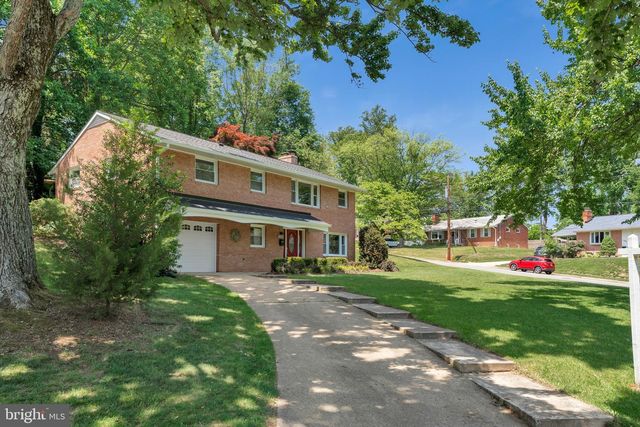 7500 LONG PINE DR, Springfield, VA 22151