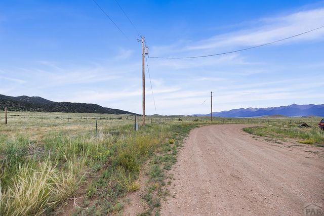 38 William Ave, Westcliffe, CO 81252