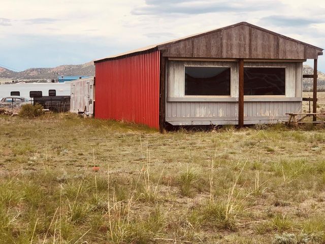 38 William Ave, Westcliffe, CO 81252