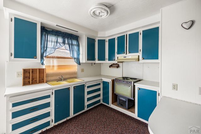 38 William Ave, Westcliffe, CO 81252