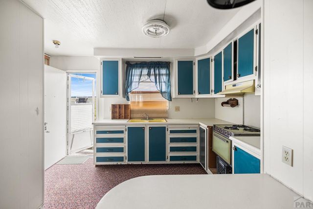 38 William Ave, Westcliffe, CO 81252