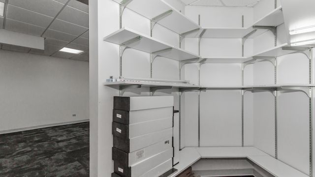 1508 E 53rd Street 210, Chicago, IL 60615