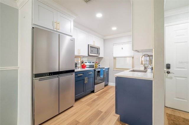 2452 ENTERPRISE ROAD 15, Clearwater, FL 33763