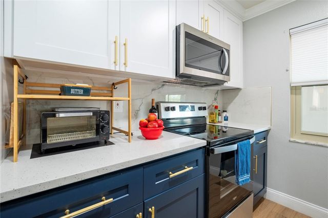 2452 ENTERPRISE ROAD 15, Clearwater, FL 33763