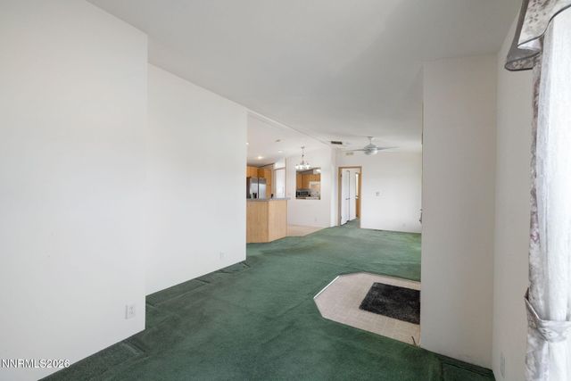 4 Mobil Court, Yerington, NV 89447