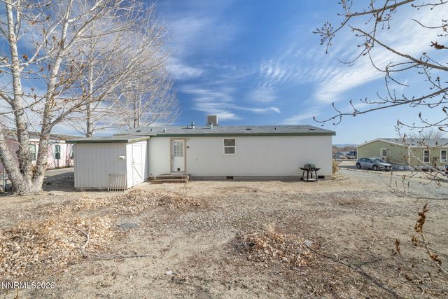 4 Mobil Court, Yerington, NV 89447
