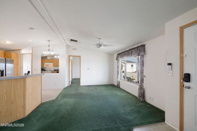 4 Mobil Court, Yerington, NV 89447