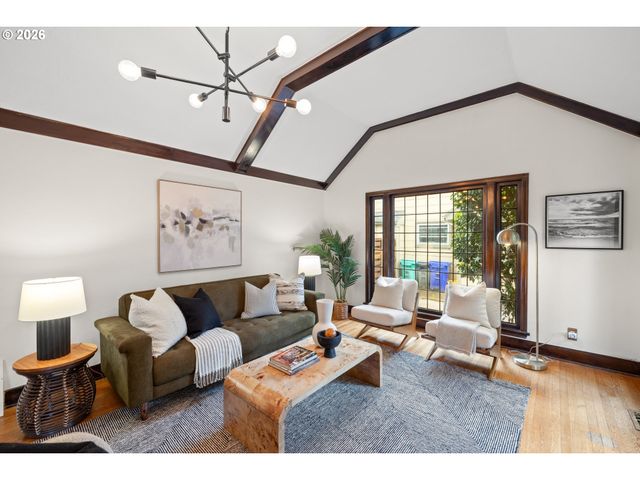 6026 N MISSISSIPPI Ave, Portland, OR 97217