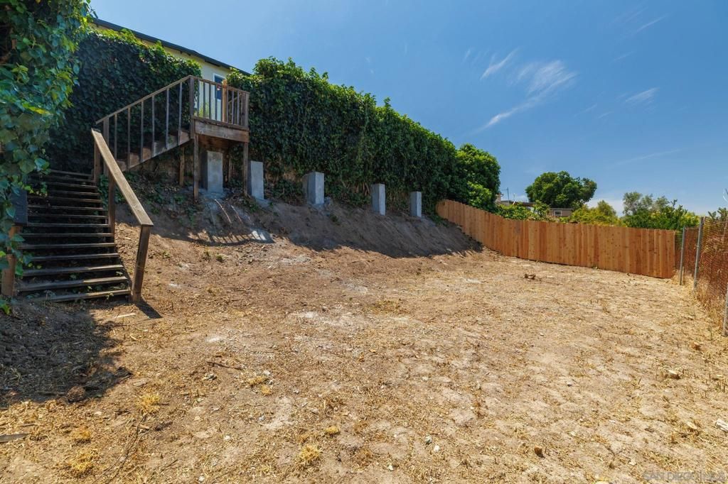 Image 22 of property listing at 866 Merlin Dr, San Diego, CA 92114