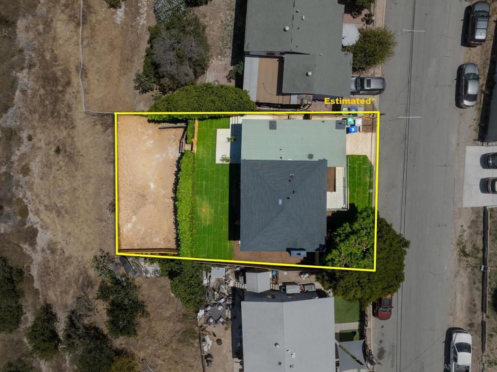 Image 25 of property listing at 866 Merlin Dr, San Diego, CA 92114