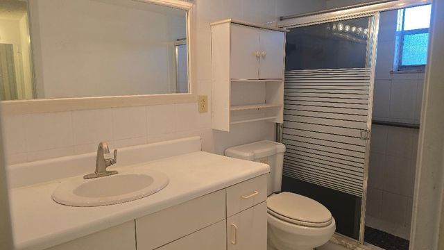 3251 Holiday Springs Boulevard 302, Margate, FL 33063