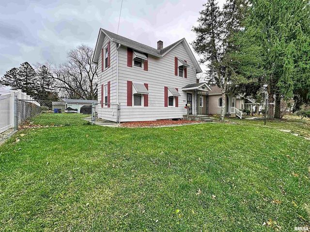 2320 18th Street A, Moline, IL 61265