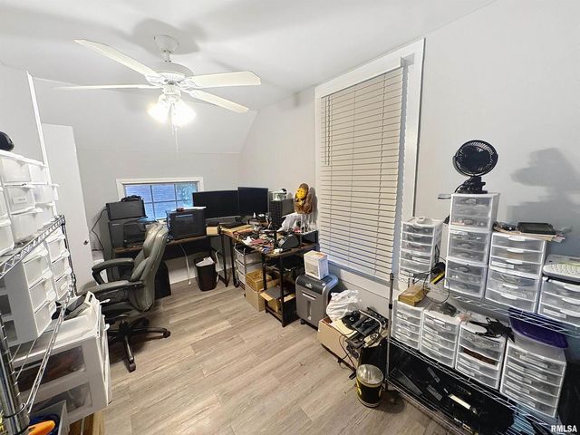 2320 18th Street A, Moline, IL 61265