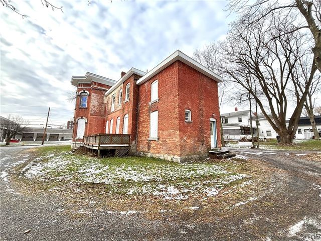 10 Nelson Street, Auburn, NY 13021