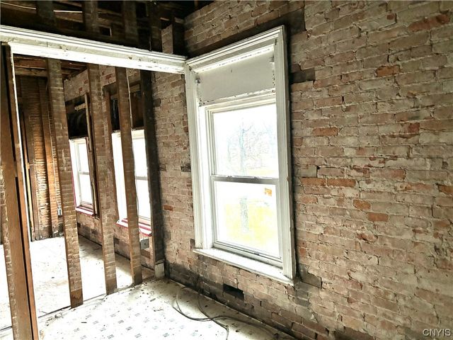 10 Nelson Street, Auburn, NY 13021