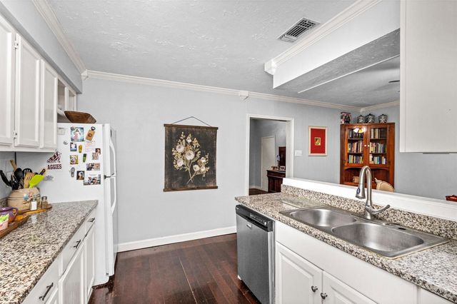 3803 Ramsey Drive, Pasadena, TX 77503