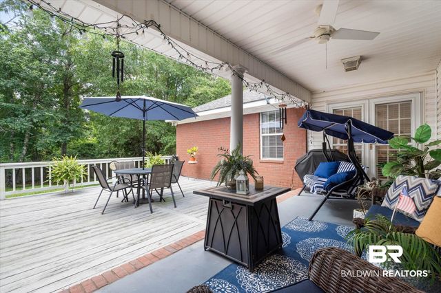 430 Wedgefield Drive, Mobile, AL 36608