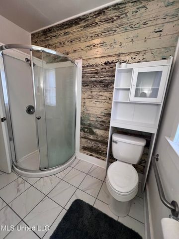 125 St Paul Street, B, Biloxi, MS 39530