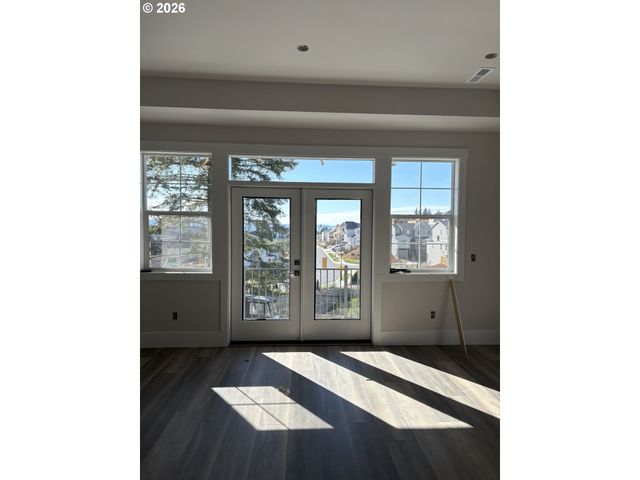 11780 Sw 176TH Dr, Beaverton, OR 97007