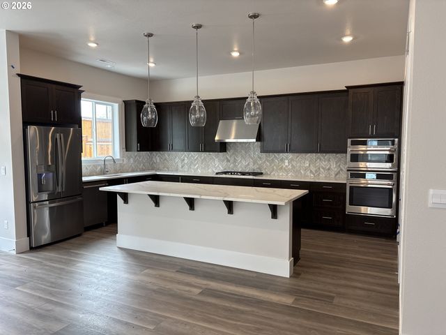 11780 Sw 176TH Dr, Beaverton, OR 97007