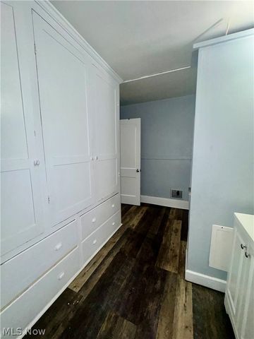 94 Labelle Avenue, Youngstown, OH 44507