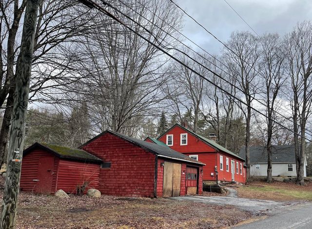 62 Town House Road, New Hampton, NH 03256